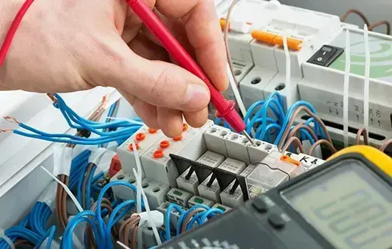Professional electrician in Lambeth